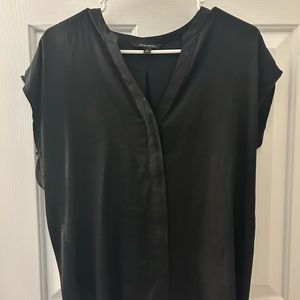 Women’s Black Button Up Banana Republic Top